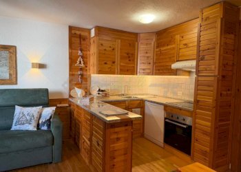 AFFITTO VERRAND - SPGGIORNO CON CUCINA E ZONA PRAN - Bilocale Courmayeur - foto 5