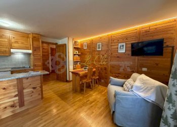 AFFITTO VERRAND - SPGGIORNO CON CUCINA E ZONA PRAN - Bilocale Courmayeur - foto 14