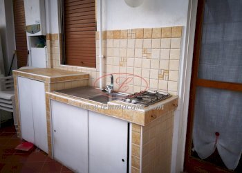 Cucina in terrazza - One-room apartment Via Diano San Pietro 76, Diano Castello - photo 8