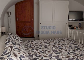 CAMERA PADRONALE 3 - Porzione di casa Via Principe Amedeo, Castellaro - foto 10