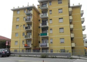 7 - Warehouse at auction Via S. Ambrogio di Fegino 2B, Genova (neighborhood Rivarolo) - photo 6