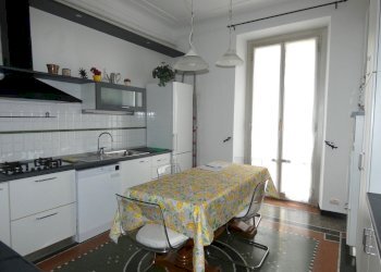 Cucina - Appartamento Via delle Cappuccine, Genova (zona Carignano) - foto 4