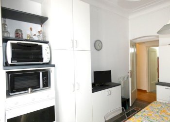 CUCINA - Appartamento Via delle Cappuccine, Genova (zona Carignano) - foto 5