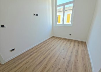 20260529_104026 - Attic Via Lorenzo Pareto 5, Genova (neighborhood Foce) - photo 17