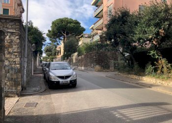 IMG_7446 2.jpeg - Box Via Giorgio Byron 2Rr, Genova (neighborhood Albaro) - photo 3