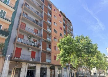 IMG_0249 - Commercial Premises Via Scipione Crisanzio 230f, Bari - photo 1