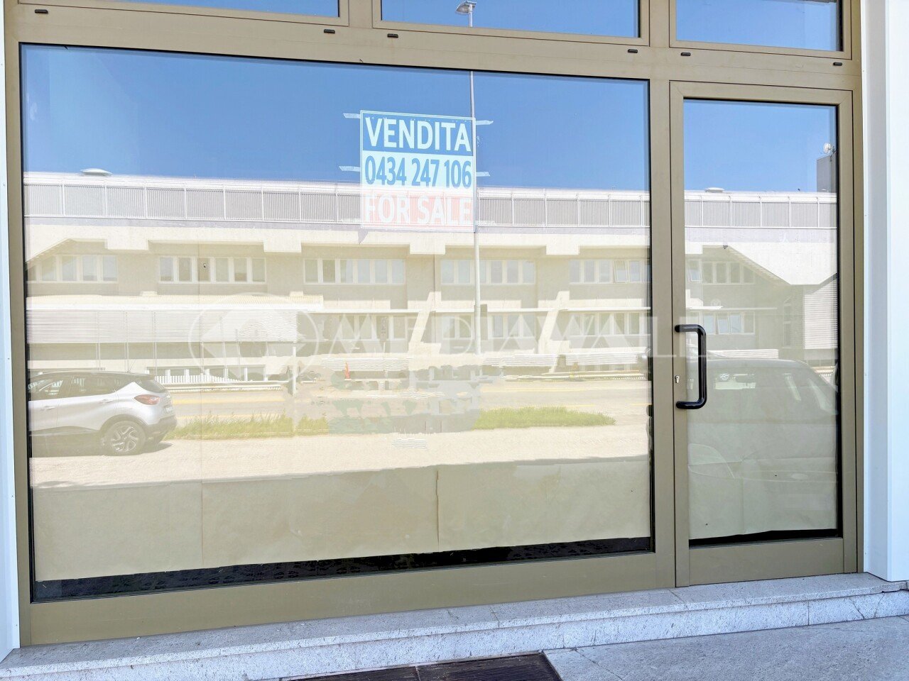 BR-150-RV03.jpg - Locale Commerciale Corso Lino Zanussi 17, Porcia - foto 1