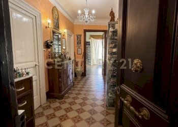 IMG_7857 - Appartamento Via Porta di Ferro 12, Catania - foto 3