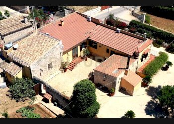Screenshot 2026-06-04 134947 - Villa Contrada Pirato Cava Maria 37, Modica - foto 1