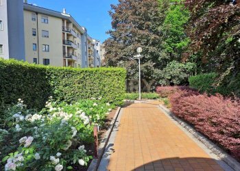 ingresso condominio (3) - Three-room apartment Via Ugo Zannoni 16, Verona - photo 28