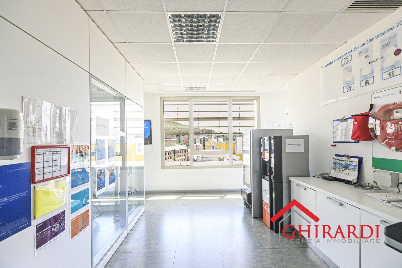 1.0 INGRESSO - Ufficio Via delle Nuove Tecnologie Enrico Albareto 21, Genova (zona Sestri Ponente) - foto 2