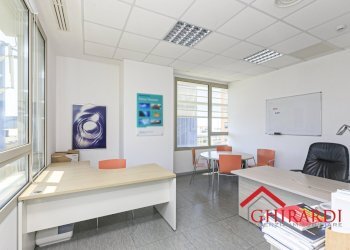 3.0 UFFICIO 2 - Ufficio Via delle Nuove Tecnologie Enrico Albareto 21, Genova (zona Sestri Ponente) - foto 6