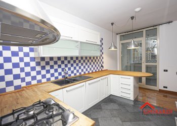 2.3 cucina.jpg - Appartamento Calata Andalò di Negro 3, Genova - foto 10