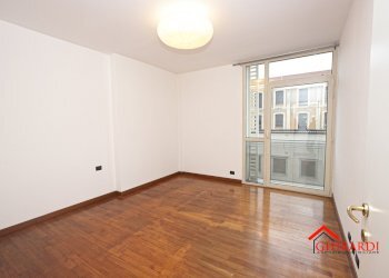 3.0 camera1.jpg - Appartamento Calata Andalò di Negro 3, Genova - foto 13