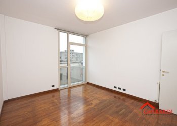 3.1 camera1.jpg - Appartamento Calata Andalò di Negro 3, Genova - foto 14