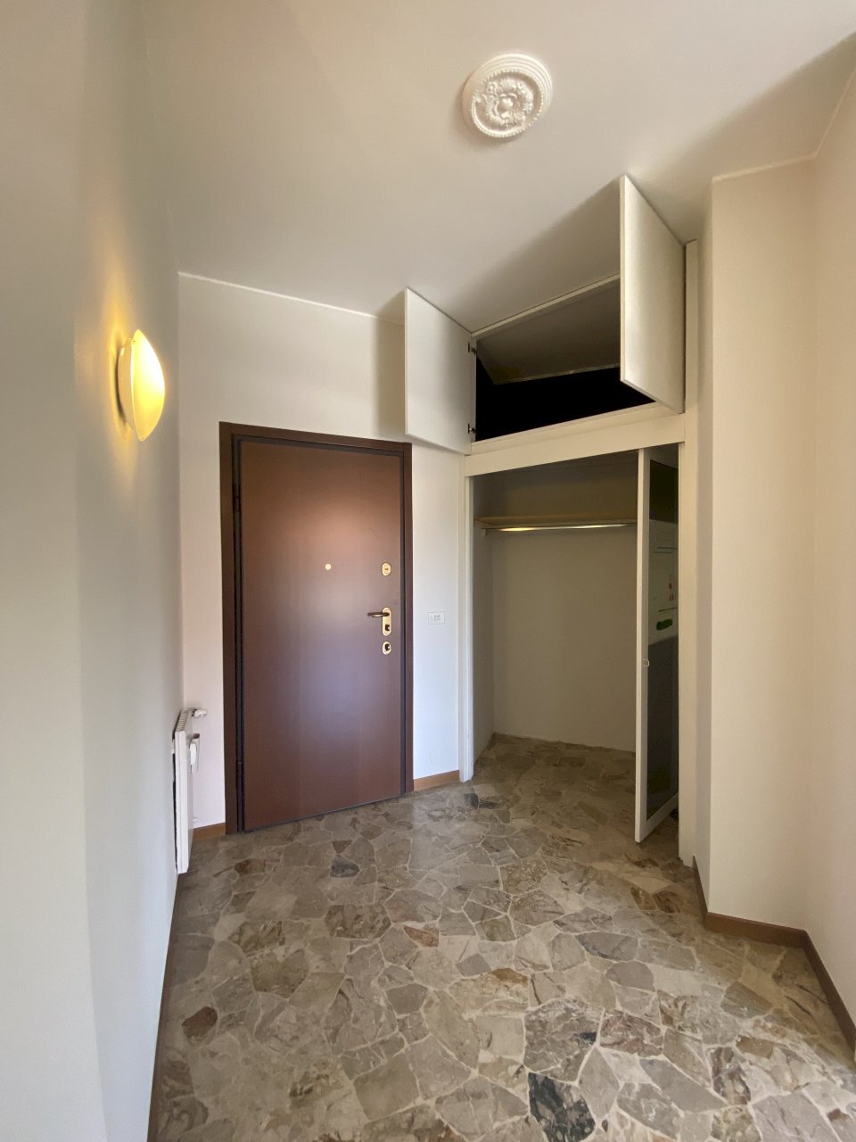 Ingresso con guardaroba - Apartment Via Rezzonico 61, Como - photo 3