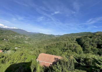 IL TERREBNO UNA PARTE POTREBBE ESSERE PERTINENZIAL - Apartment Frazione Pannesi 58, Lumarzo - photo 17