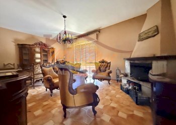 0a9fde47-94bc-4292-8288-0b5286794ec5 - Villa Viale Edoardo Garrone, Siracusa - foto 1