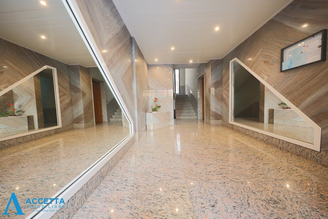 Zone comuni - Four-room apartment Via Galera Montefusco 11, Taranto - photo 2
