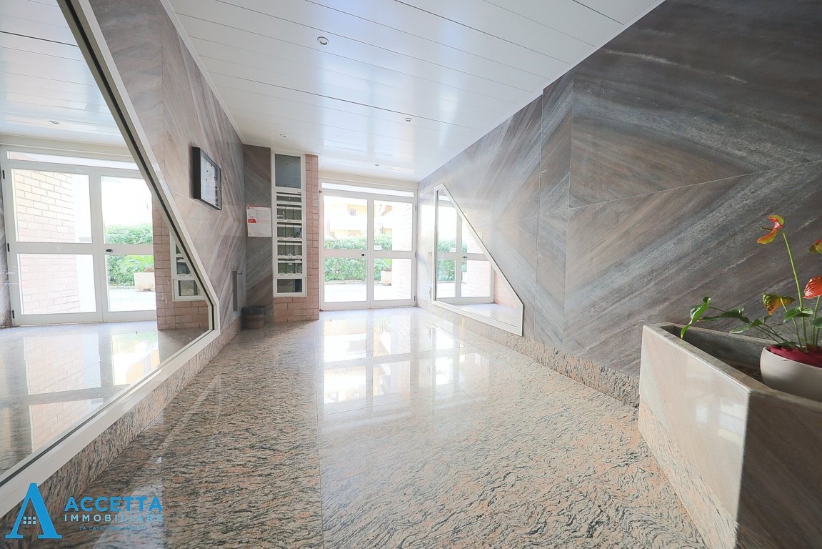 Zone comuni - Four-room apartment Via Galera Montefusco 11, Taranto - photo 3