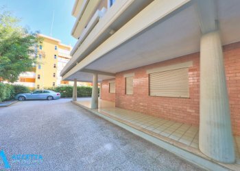 Zone comuni - Appartamento Via Galera Montefusco 11, Taranto - foto 22