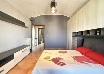IMG_4396 - Three-room apartment Corso Vigevano 53, Torino (neighborhood Aurora) - photo 4