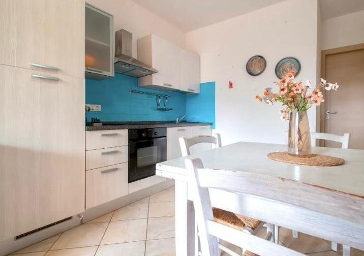CUCINA - Appartamento Corso Trinità 78, Trinità d'Agultu e Vignola - foto 2