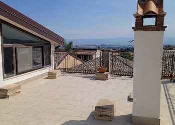 ad10fc65-6c18-49a2-8bd2-2e03495ff994 - Casa indipendente Via Umberto, San Pietro Clarenza - foto 18