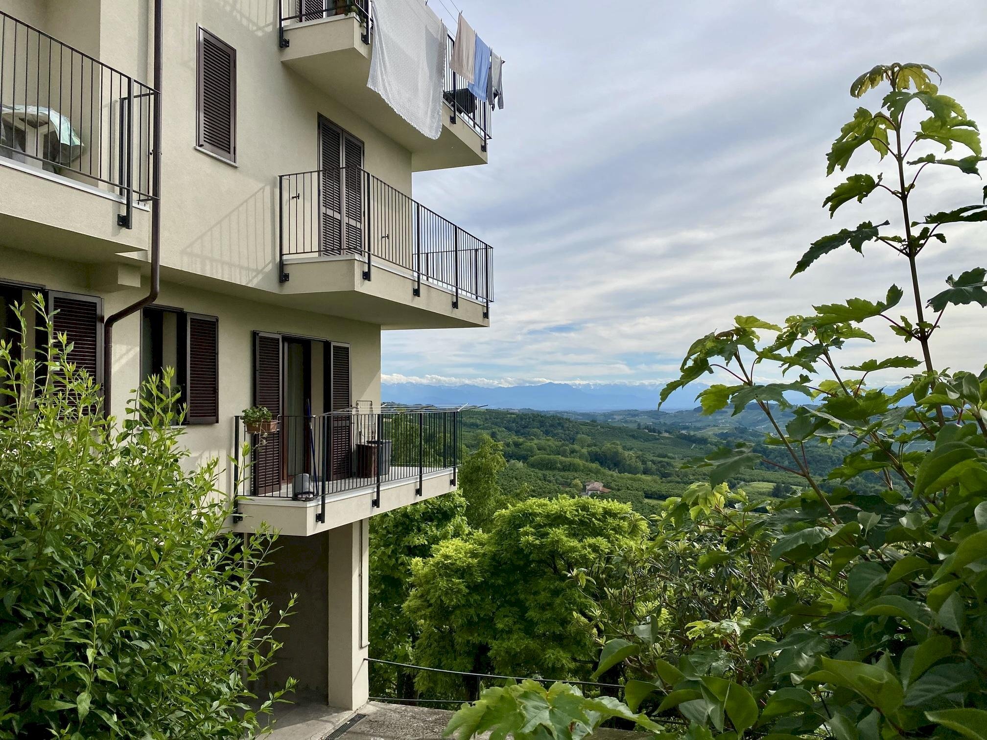 Three-room apartment Montelupo Albese - photo 2