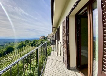 Three-room apartment Montelupo Albese - photo 16