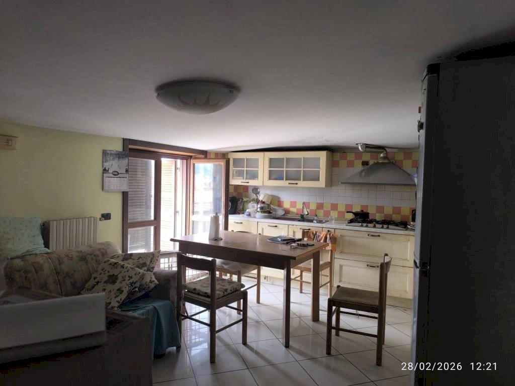 Three-room apartment via Ferrovia Valle, Mercato San Severino - photo 2