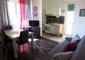 Trilocale Via Pietro Ameglio, 7, Genova (zona Marassi) - foto 1