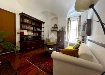 Four-room apartment Via Arnaldo da Brescia, Sanremo - photo 2