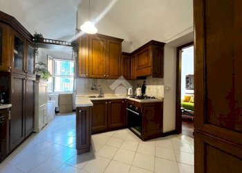 Four-room apartment Via Arnaldo da Brescia, Sanremo - photo 11
