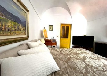 Four-room apartment Via Arnaldo da Brescia, Sanremo - photo 16