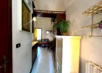 Four-room apartment Via Arnaldo da Brescia, Sanremo - photo 28