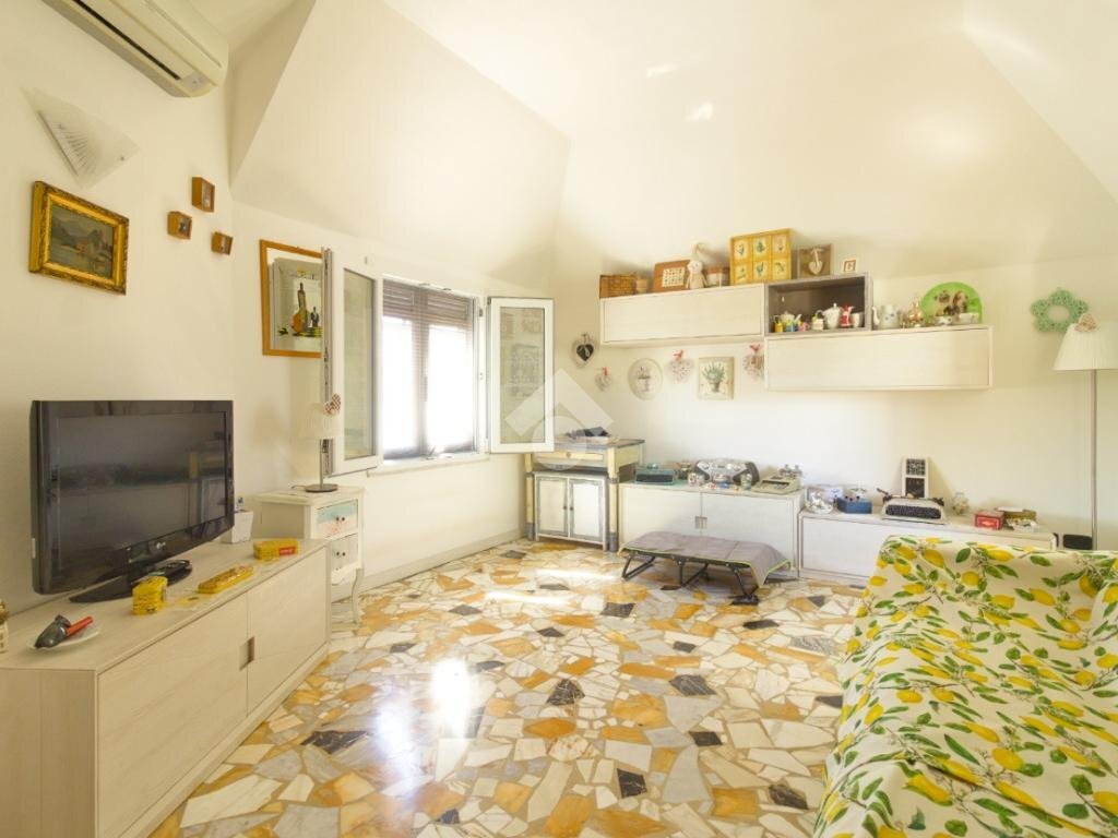 Three-room apartment Via dei devoto, Lavagna - photo 3