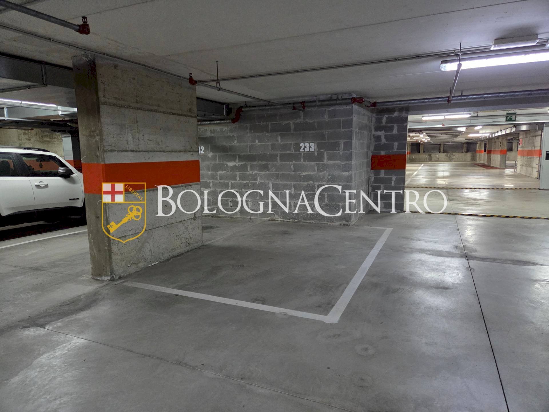 Posto Auto Bologna (zona San Vitale) - foto 2