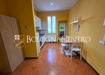 Trilocale Bologna (zona Santo Stefano) - foto 2