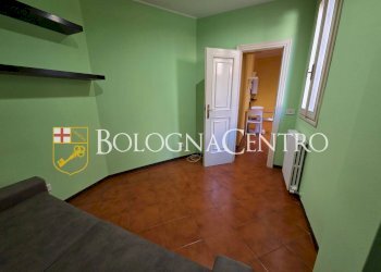Trilocale Bologna (zona Santo Stefano) - foto 13
