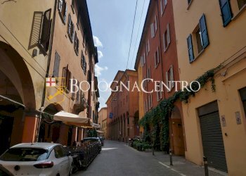 Mansarda Bologna (zona Santo Stefano) - foto 23
