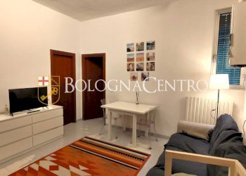 Bilocale Bologna (zona Santo Stefano) - foto 3