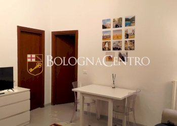 Bilocale Bologna (zona Santo Stefano) - foto 5