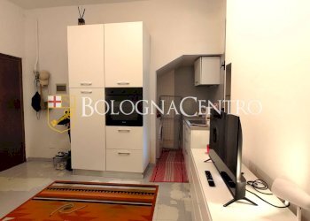 Bilocale Bologna (zona Santo Stefano) - foto 6