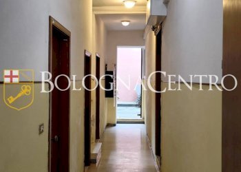 Bilocale Bologna (zona Santo Stefano) - foto 25