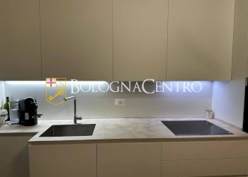 Trilocale Bologna (zona Santo Stefano) - foto 8