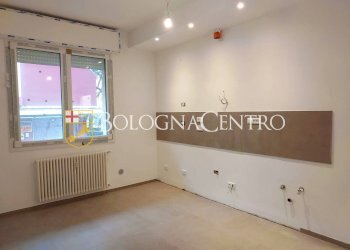 Four-room apartment Bologna (neighborhood Toscana) - photo 2