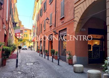 Trilocale Bologna (zona Centro Storico) - foto 1