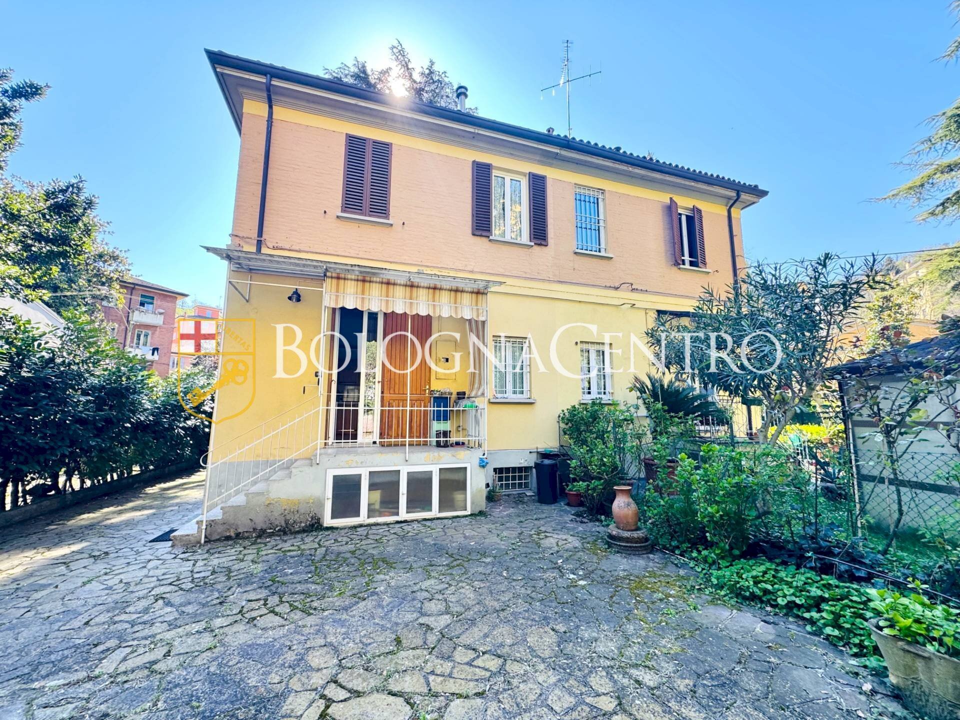 Villa Bifamiliare Bologna (zona San Mamolo) - foto 1