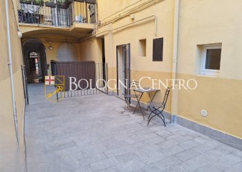 Trilocale Bologna (zona Santo Stefano) - foto 17
